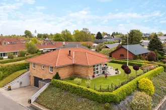 Villa på Åvænget 10, 6091 Bjert