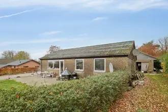 Villa på Kirkevangen 63, Østerbølle, 9620 Aalestrup