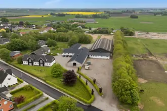 Landejendom på Bygaden 31, Ravnkilde, 9610 Nørager