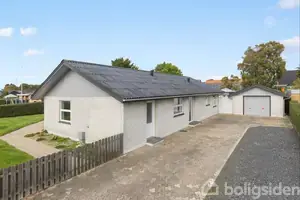 Villa på Tingvej 3, 9370 Hals