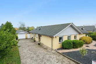 Villa på Tornsangervej 37, 9800 Hjørring