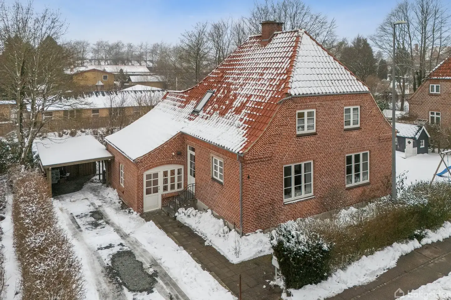 Murermestervilla centralt beliggende i Ringe