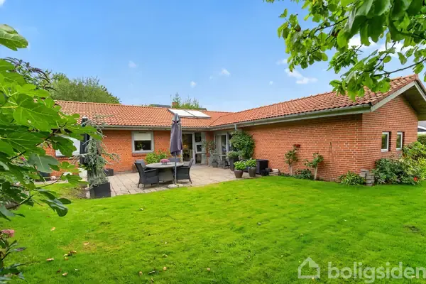 Villa på Søren Nielsens Vej 5, 8783 Hornsyld