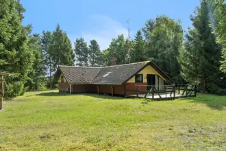 Fritidshus på Sangdrosselvej 7, Dybendal, 4190 Munke Bjergby