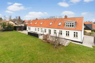 Villa på Veddelev Bygade 17, Veddelev, 4000 Roskilde