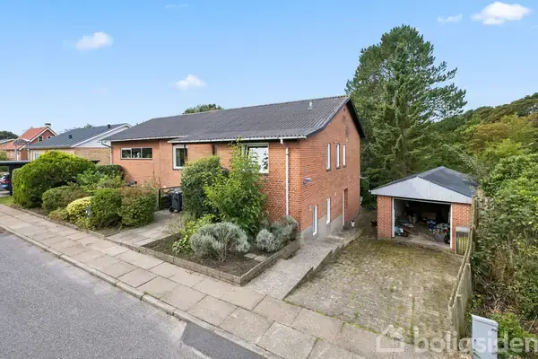 Villa på Sct Olafs Vej 19, 9800 Hjørring