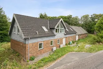 Landejendom på Løvelbrovej 21, Pederstrup, 8830 Tjele
