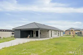 Villa på Bronzevej 25A, Bellinge, 5250 Odense SV