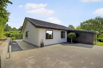 Villa på Strandvejen 67, 6000 Kolding