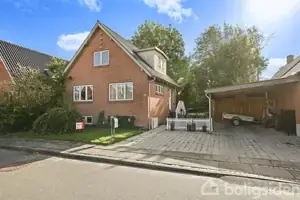 Villa på Gl Frijsenborgvej 36, 8450 Hammel