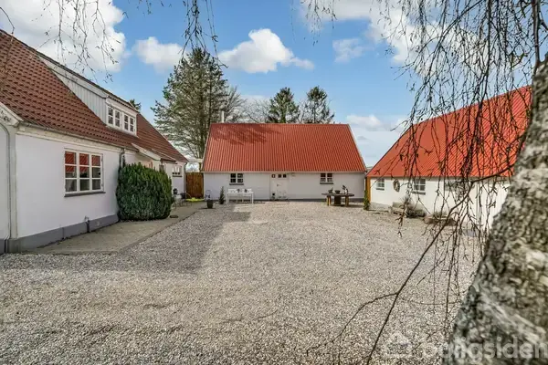 Landejendom på Ringstedvej 468, 4632 Bjæverskov