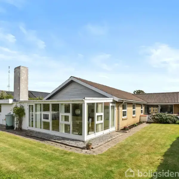 Villa på Stadionvej 17, 9370 Hals