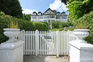 Villalejlighed på Skodsborg Strandvej 215, 2. tv., 2942 Skodsborg