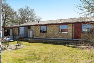 Villa på Nakskov Landevej 72, Vejleby, 4970 Rødby