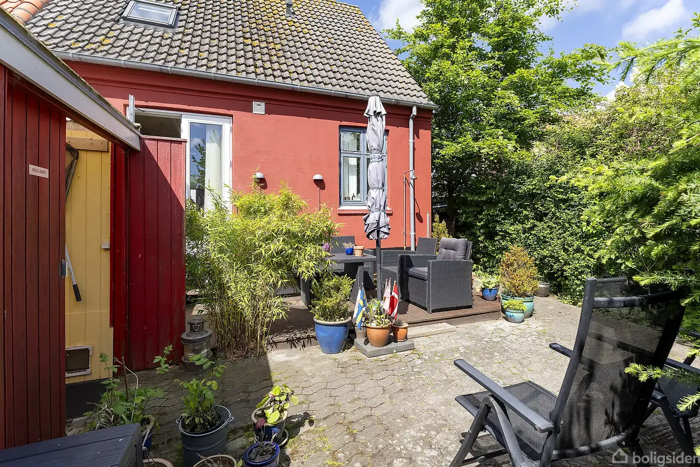 Charmerende byhus med hyggelig gårdhave og kælder – pohled 5