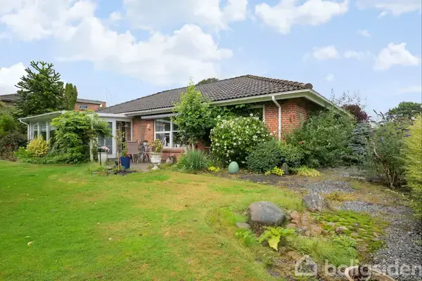 Villa på Lupinmarken 27, 8765 Klovborg