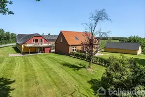 Landejendom på Romlundvej 49A, 8831 Løgstrup