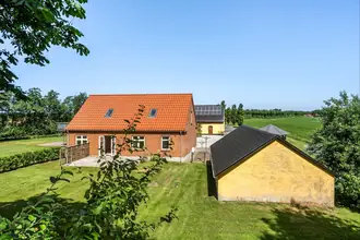 Landejendom på Romlundvej 49A, 8831 Løgstrup