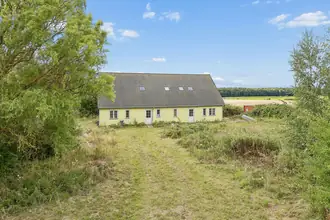 Villa på Majbøllevej 140, Hjelm, 4990 Sakskøbing