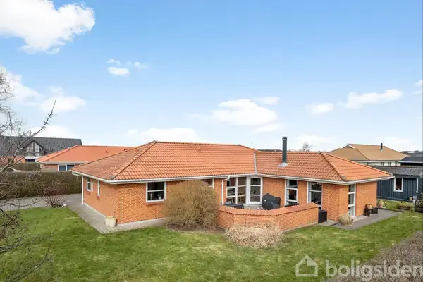 Villa på Enebærvej 2A, 9440 Aabybro