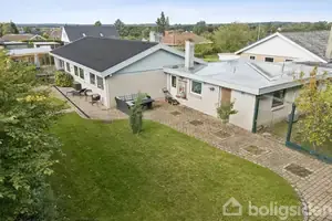 Villa på Henriksvej 14, 4293 Dianalund