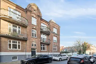 Andelsbolig på Dronningensgade 5, th., 8900