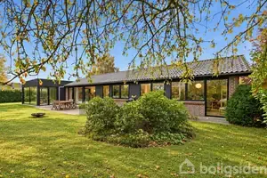 Villa på Eghovedvej 38, 8340 Malling