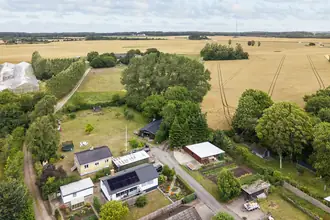 Villa på Dyssevej 7+9, 4760