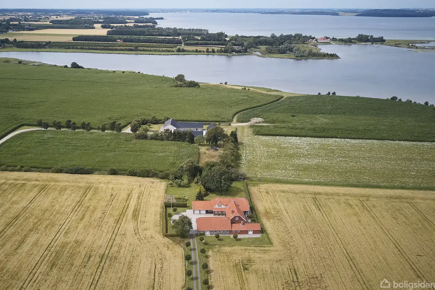 Landejendom på Snaptunvej 33A, 7130 Juelsminde