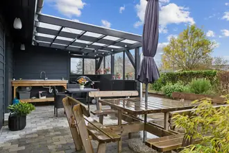 Fritidshus på Reedtzholmvej 102, Enø, 4736 Karrebæksminde