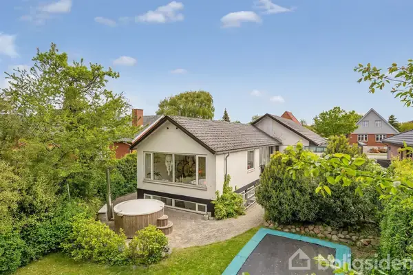 Villa på L V Jensens Alle 16, 6705 Esbjerg Ø