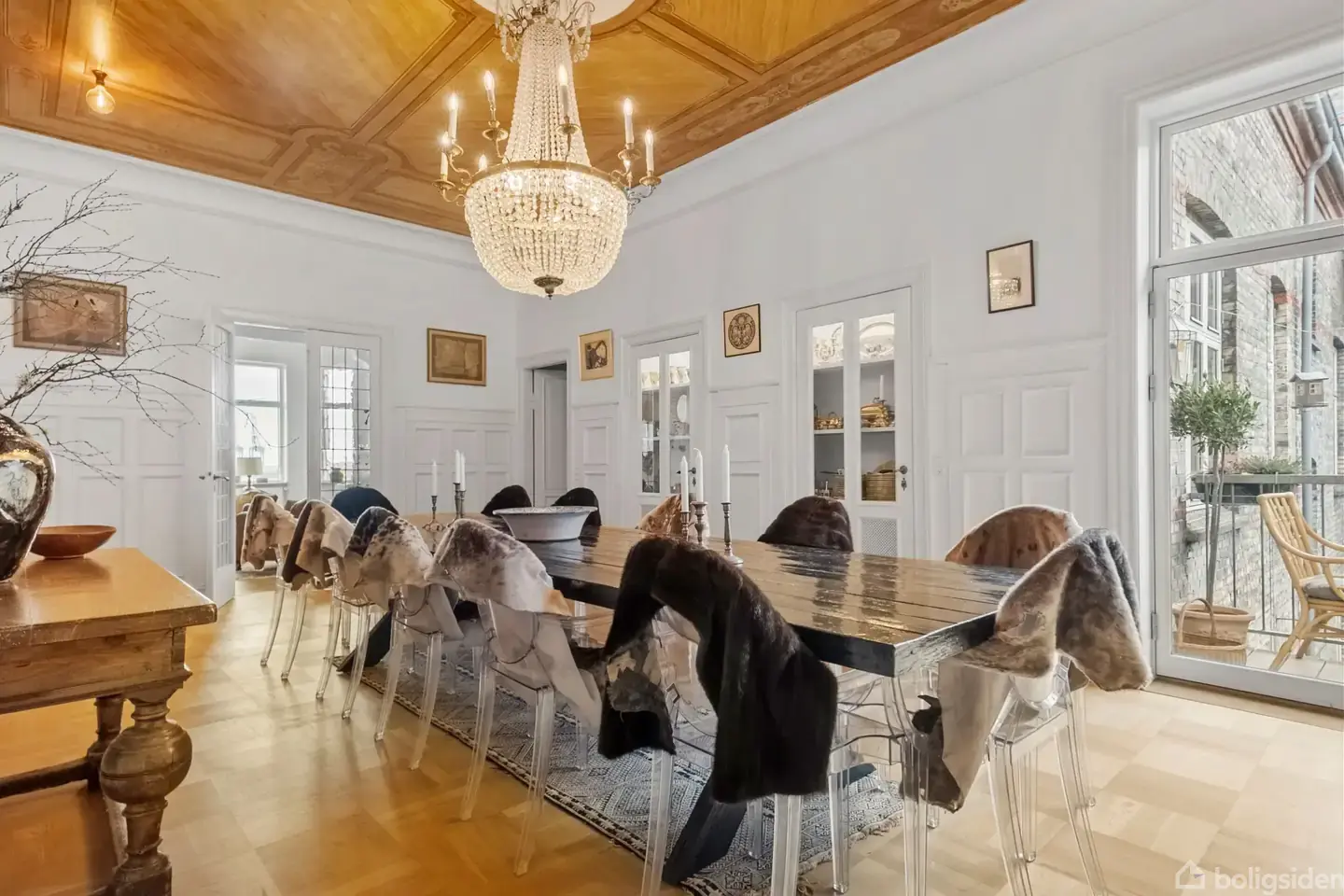 Enestående herskabslejlighed med udsigt, historie og kompromisløs kvalitet - Visning 3