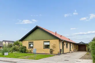 Villa på Lupinvej 17, Grønnemose, 5560 Aarup