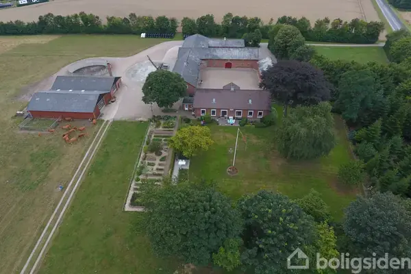 Planteavlsgård/-jord på Vejlevej 44, 7182 Bredsten