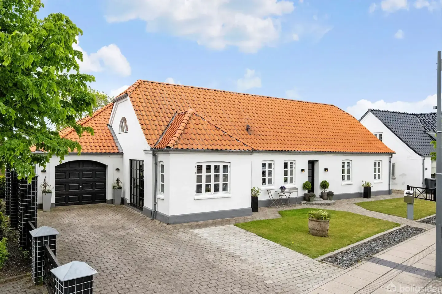 Velholdt villa i hjertet af Aabybro!