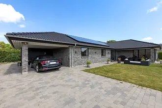 Villa på Nymarken 10, Gammel Viby, 4130 Viby Sjælland
