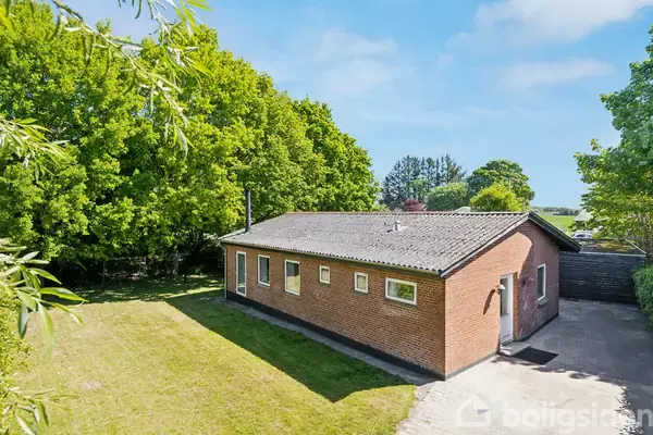 Villa på Bråvej 8, 8781 Stenderup