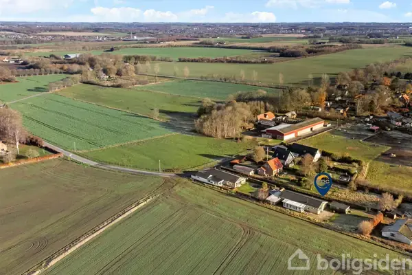 Villa på Hovvejen 13, 8471 Sabro