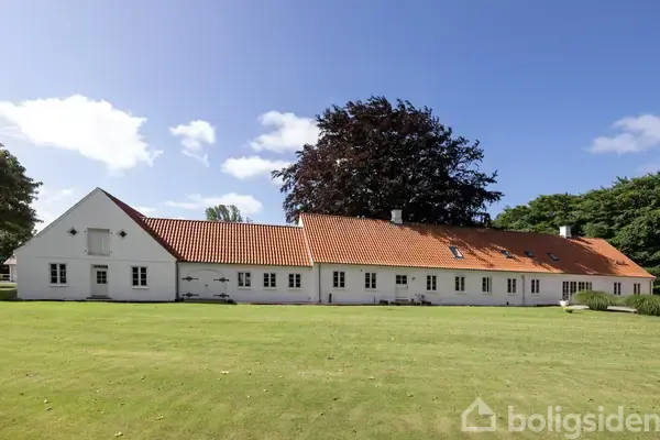 Landejendom på Golfvejen 62, 9700 Brønderslev