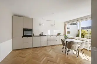 Ejerlejlighed på Rosbæksvej 3, 1. tv., 2100 København Ø