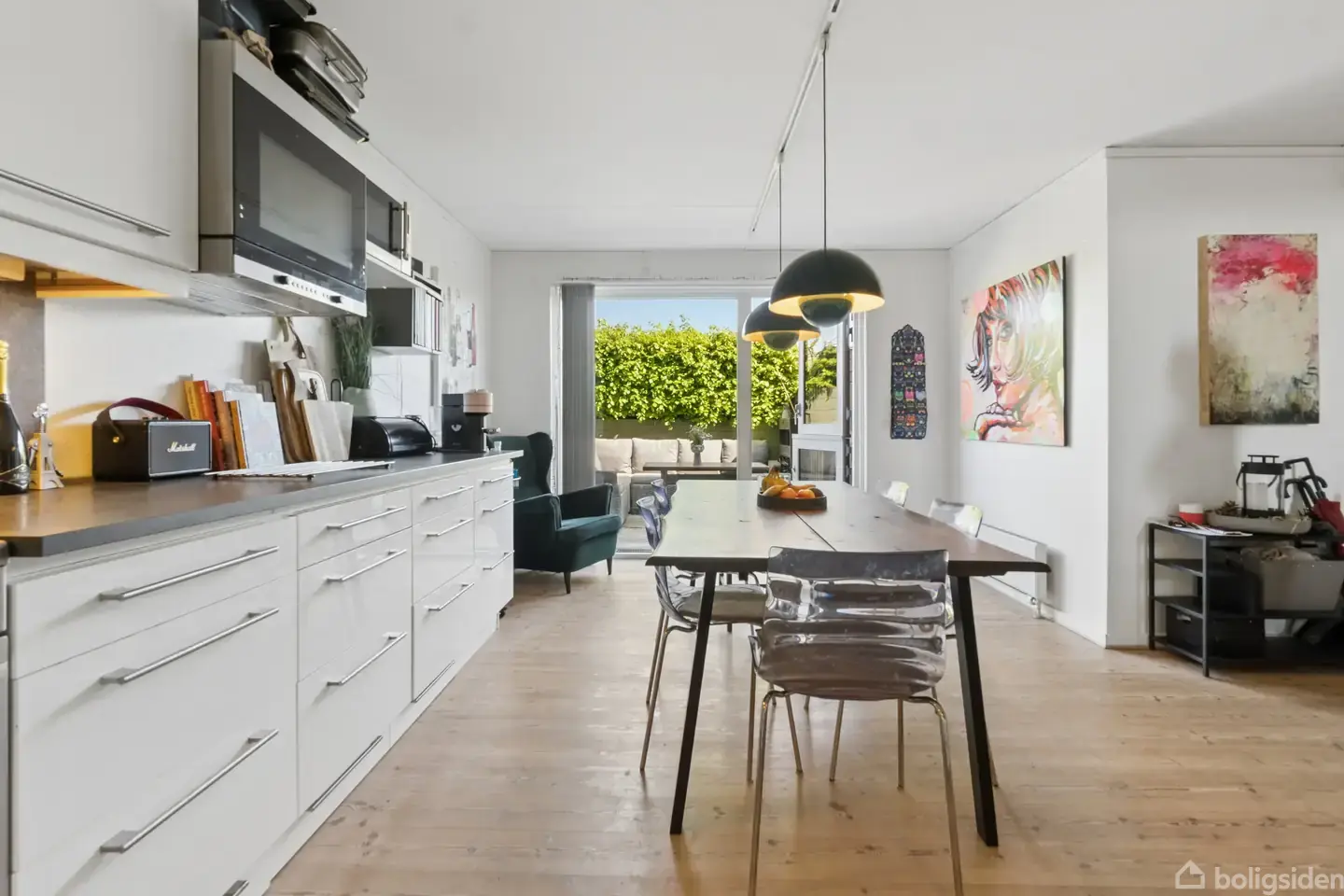 Indbydende og arkitekttegnet rækkehus med masser af plads til hele familien - Visning 2