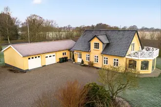 Villa på Åstorpvej 56, 6093 Sjølund