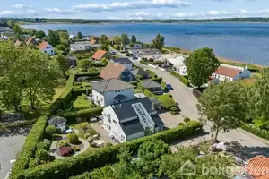 Villa på Kærsangervej 25, 4300 Holbæk
