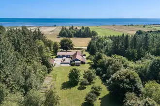 Villa på Østkystvejen 402, Voerså, 9300 Sæby