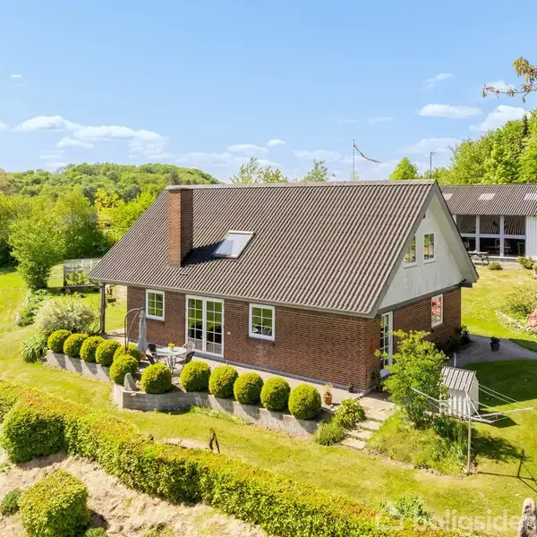 Landejendom på Skanderborgvej 147, 8660 Skanderborg