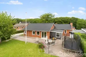 Villa på Karlsbergvej 75, 8940 Randers SV