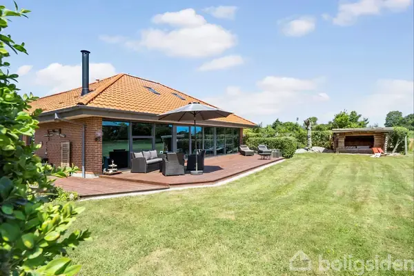 Fritidsbolig på Pøt Strandby 19, 7130 Juelsminde