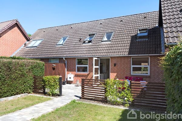 Rækkehuse til salg i Danmark – Se 2.196 rækkehuse til salg på Boligsiden