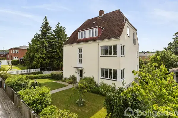 Villa på Haderslevvej 72, 6200 Aabenraa