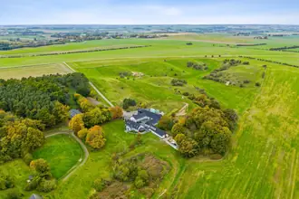 Villa på Svanholmsmindevej 25, Svanfolk, 9293 Kongerslev